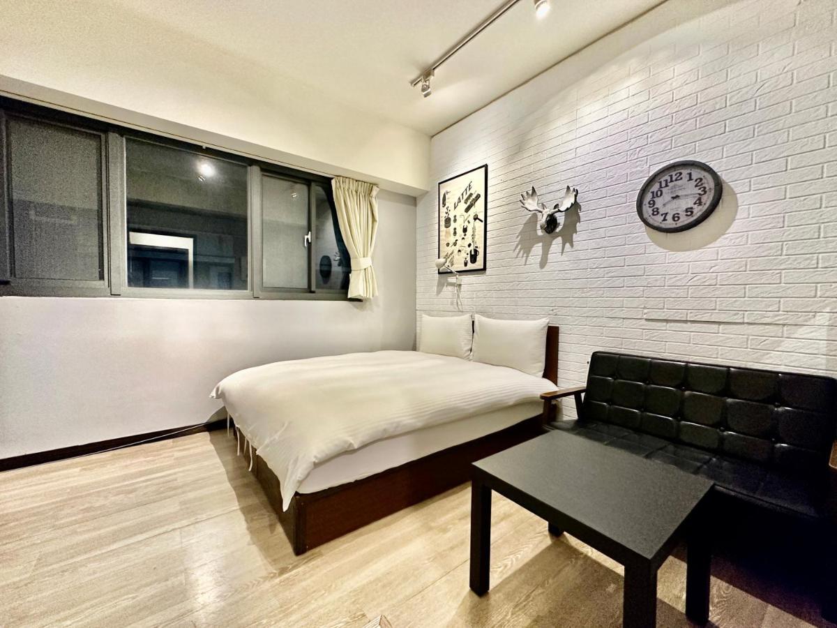 御旅 Inn Taichung Dış mekan fotoğraf