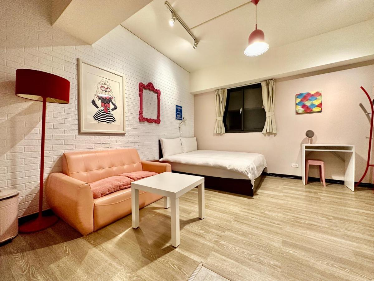 御旅 Inn Taichung Dış mekan fotoğraf