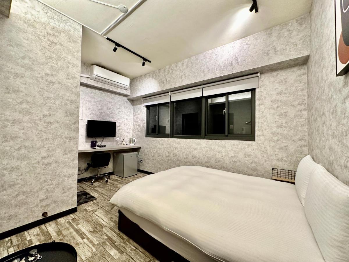 御旅 Inn Taichung Dış mekan fotoğraf