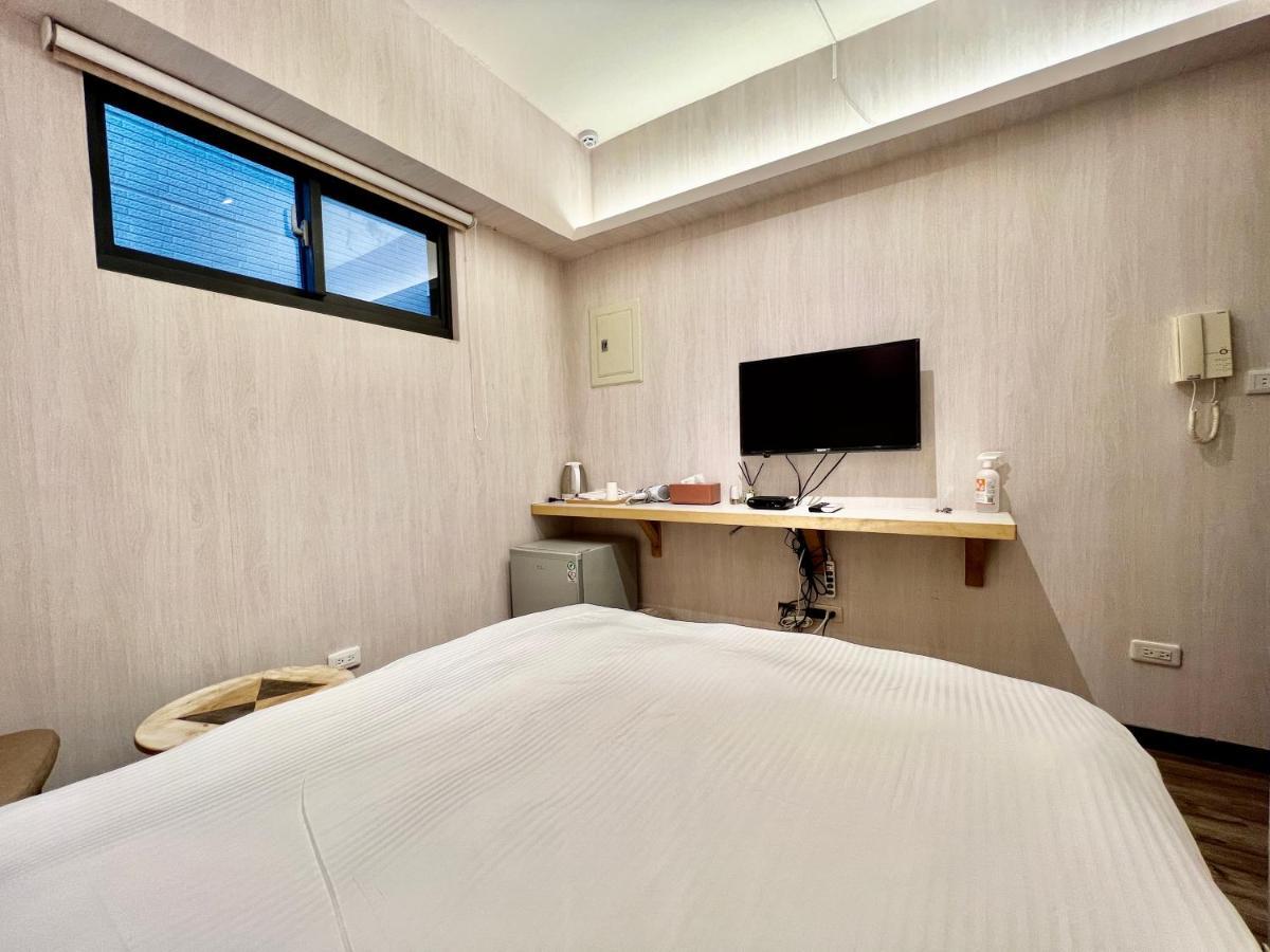 御旅 Inn Taichung Dış mekan fotoğraf