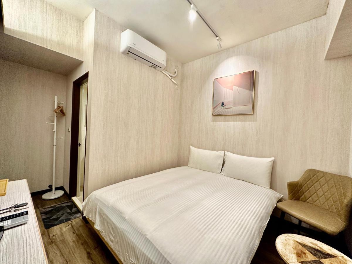 御旅 Inn Taichung Dış mekan fotoğraf
