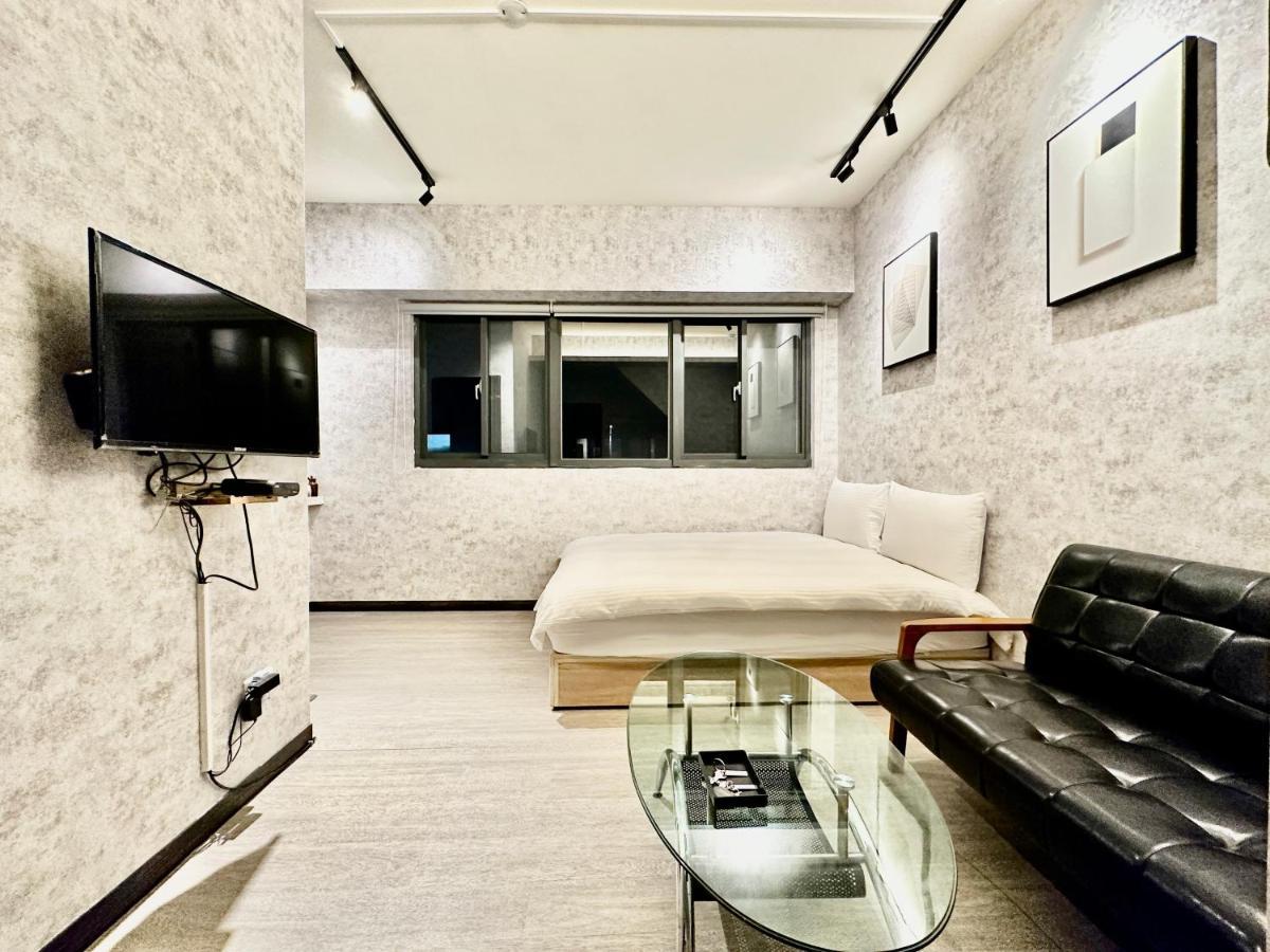 御旅 Inn Taichung Dış mekan fotoğraf