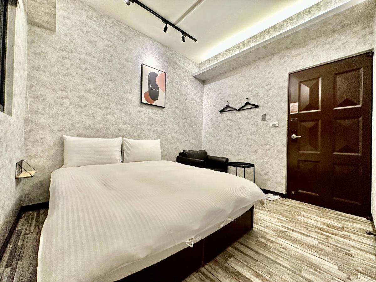 御旅 Inn Taichung Dış mekan fotoğraf